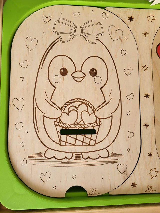 Pingoo et son panier coeur