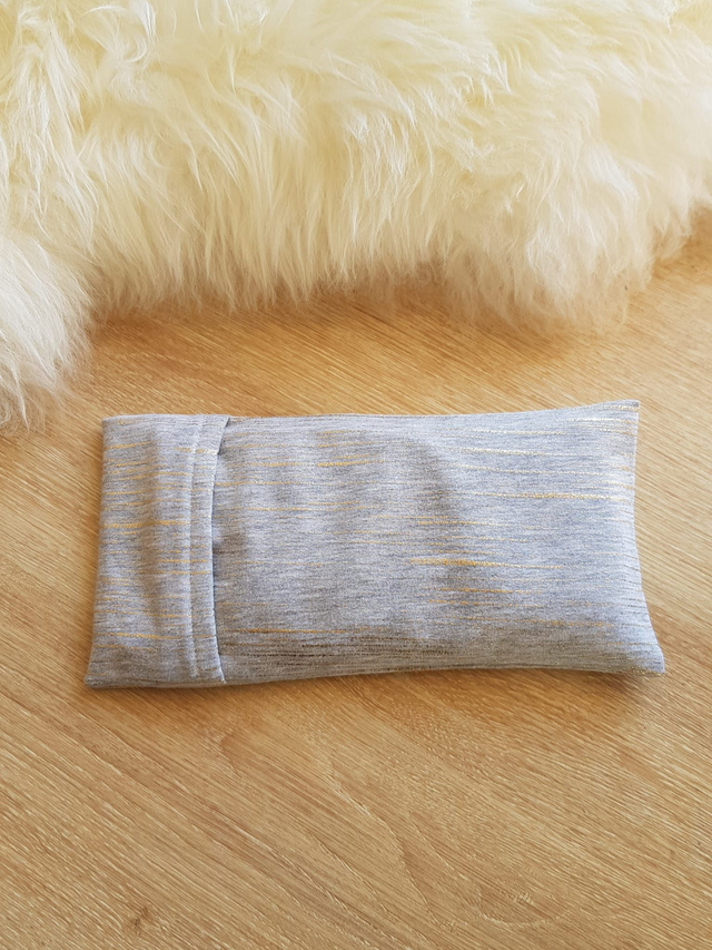 26 - Coussin pour les yeux - Gris et doré