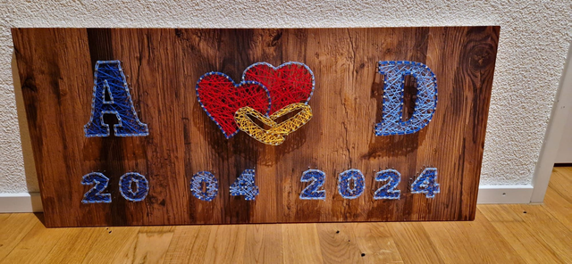 Fadenbild "Initialen" mit Datum