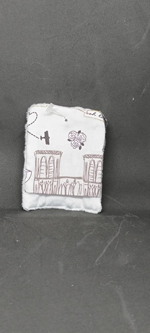 Débarbouillette notre dame