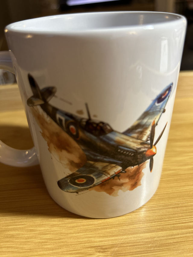 P6. Spitfire mug
