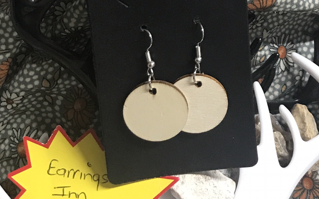 Wood Dangling Earrings-SWDE66