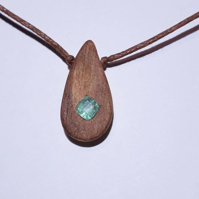 Colombian Emerald Necklace With Hand Carved Palo Santo Wood 