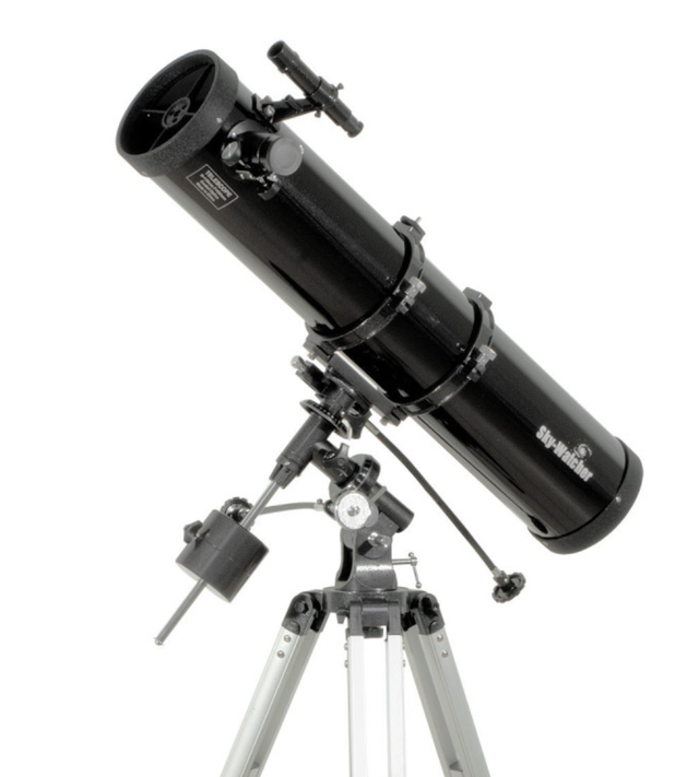 Télescope Sky-Watcher 130/900 sur équatoriale EQ2