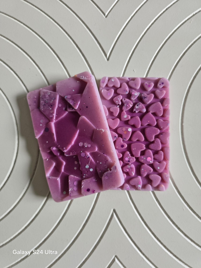 BERRY SPLASH MINI BAR  