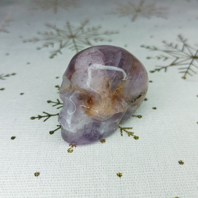 Améthyste Violette / Crâne Sculpté / 64 gr / Grade A