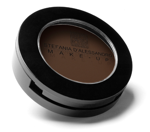 Ombretto compatto marrone caldo per sfumature morbide e intense