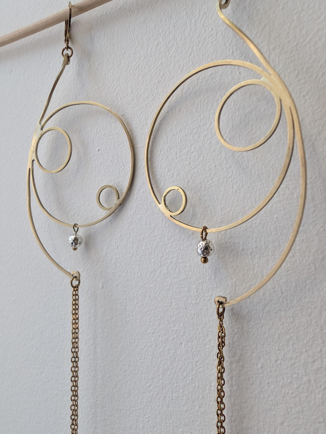 Boucle d&#039;oreilles filenbulle 