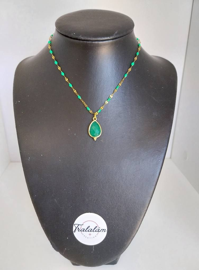 ✨Collier &quot;goutte verte chaîne petites perles émaillées&quot;✨