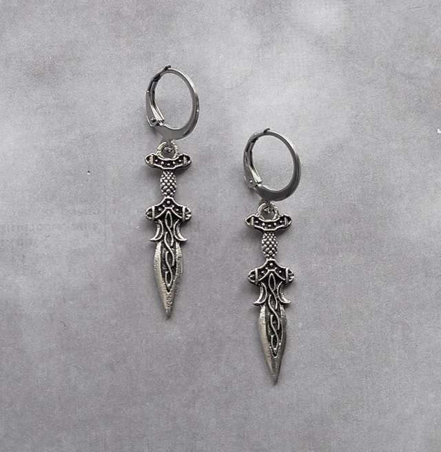 Patterned Dagger Mini Hoop Earrings 