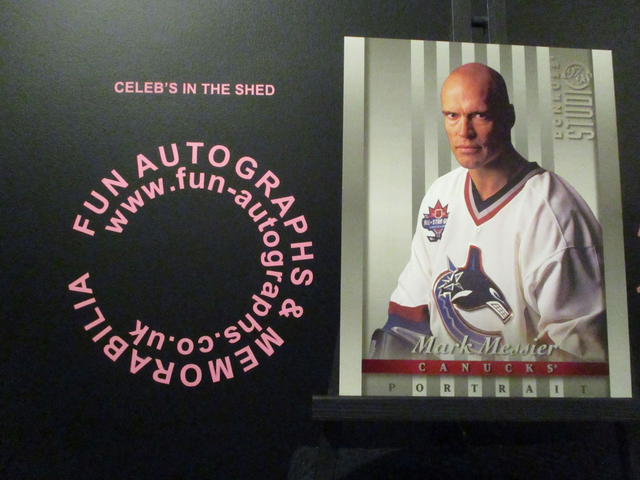 Mark Messier - NFL 1997 Donruss Studio Ice Hockey Original 10x8 Trading Card #9 (A)