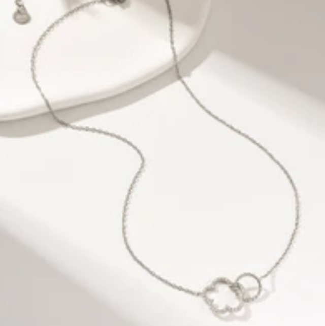  Collier argent cercles entrelacés