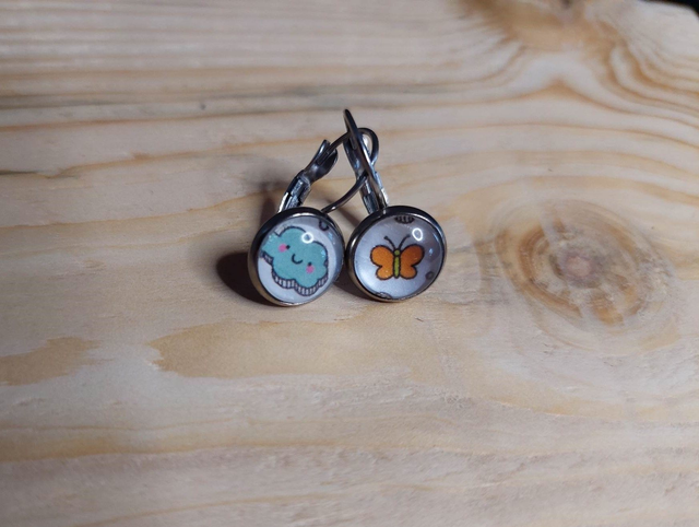 Boucles d'oreille Cabochon Dormeuse Icônes d'Enfant