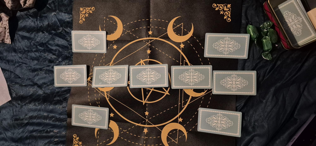 🔮Cross &amp; Triangle Tarot Reading 🔮