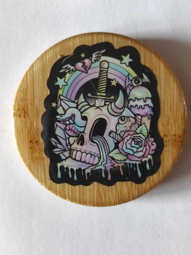 Décapsuleur Tête de mort magnétique frigo