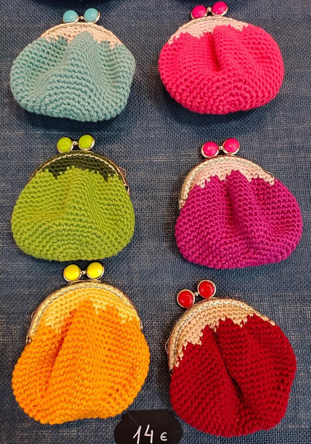 Moedeiro mediano. Diru-zorro ertaina.