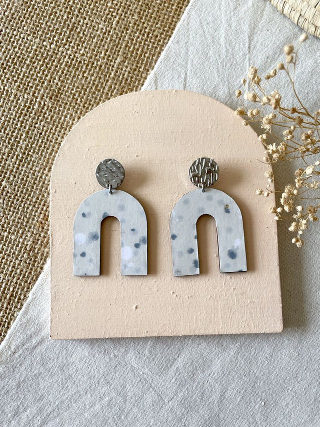 Boucles d’oreilles Arche simple - Couleurs variées (argenté)