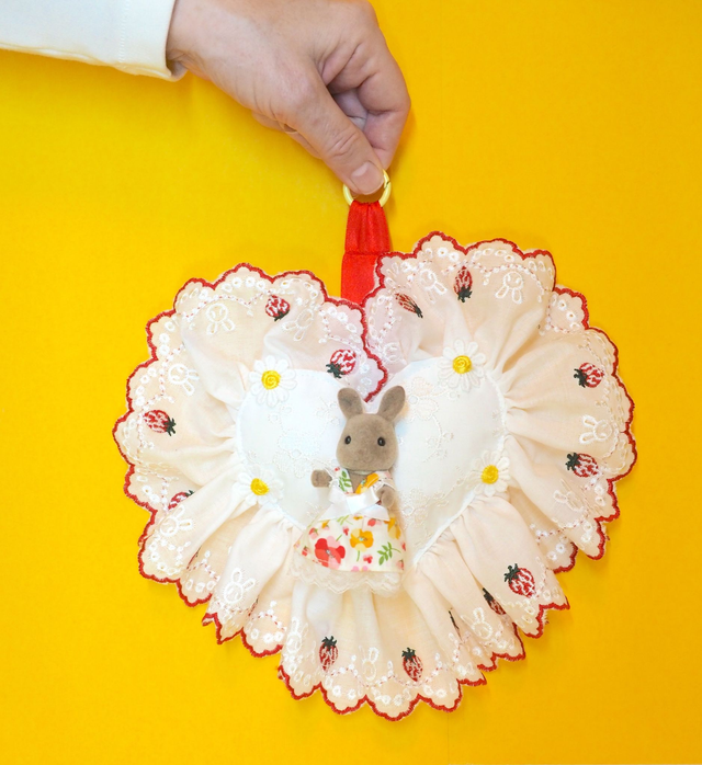 Rabbit Sylvanian Family Strawberry Heart Bag Charm 