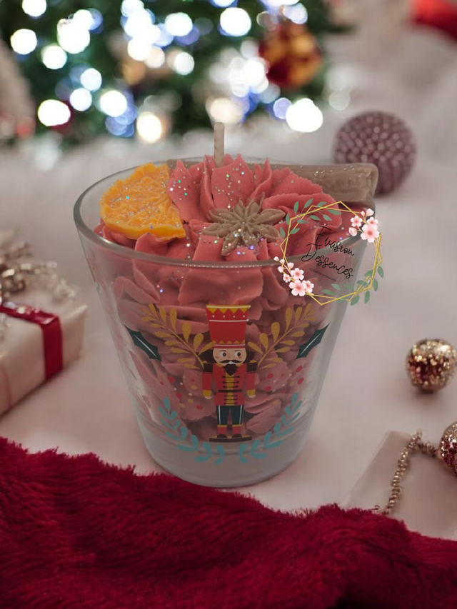 Bougie Gourmande verre casse-noisette (Vin chaud)