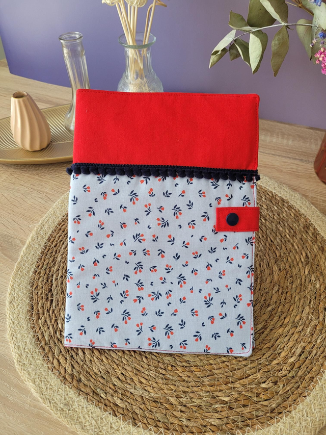 Protège carnet fleurs 