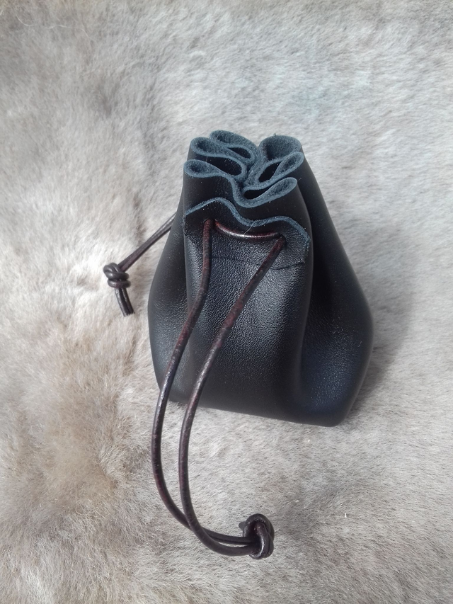 Bourse Fond Plat en Cuir de Veau – Pour Monnaie &amp; Jeux