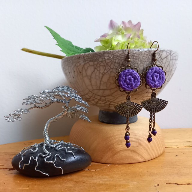 Boucles d&#039;oreille Madame Hô - Violettes