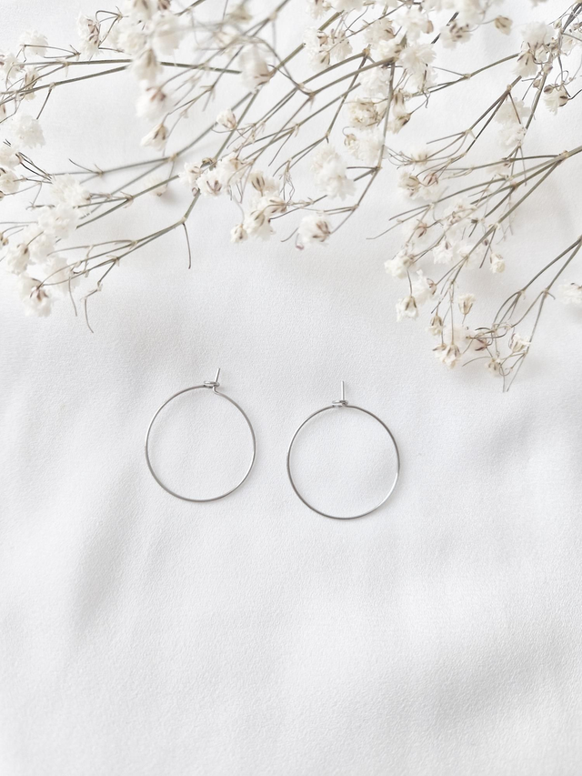 Créoles adulte fines argentée 25mm