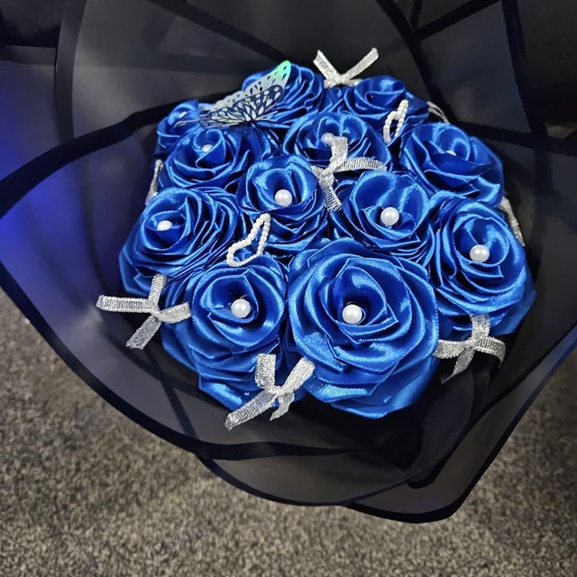 Blue Rose Bouquet 