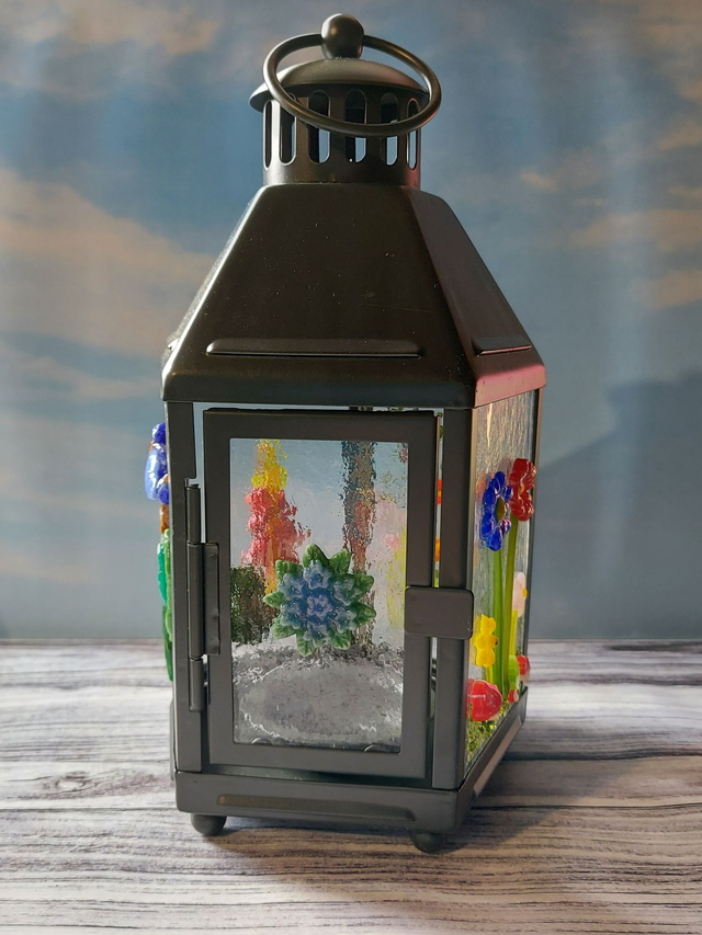 Fishers, Foxgloves, and Forget-me-nots lantern