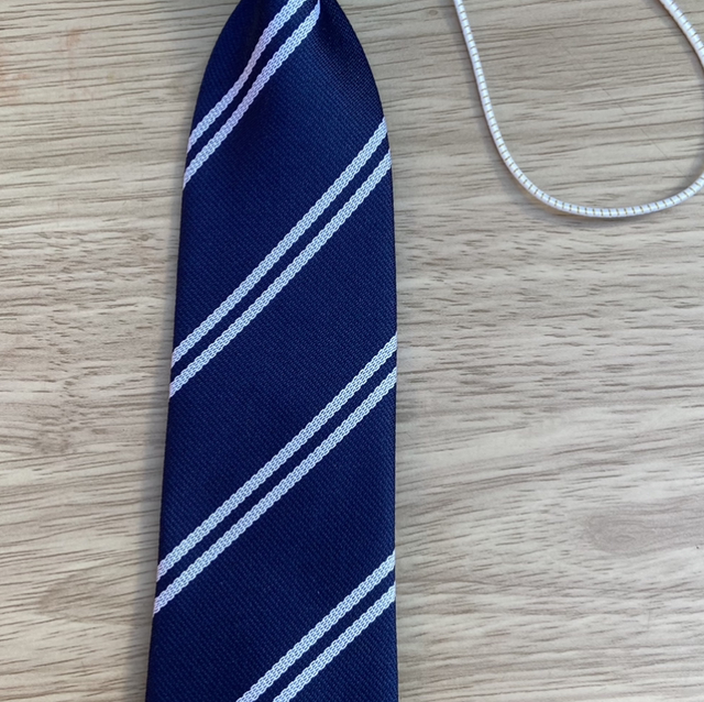 St James elastic tie 