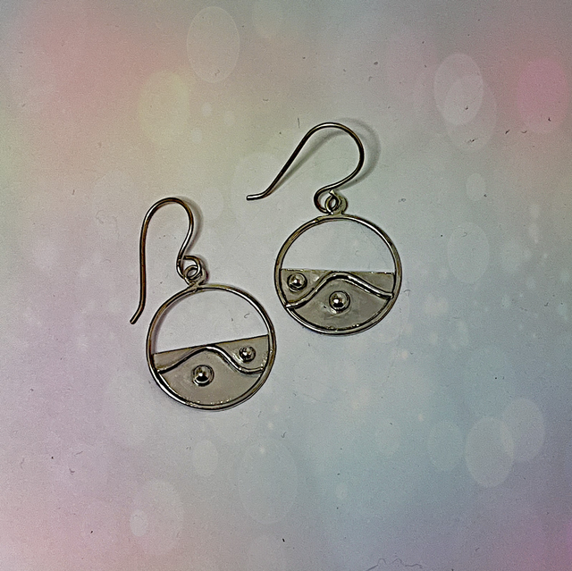 Silver Wave 