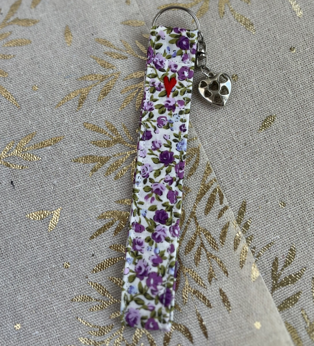 Porte clé violet (nouvelle co)