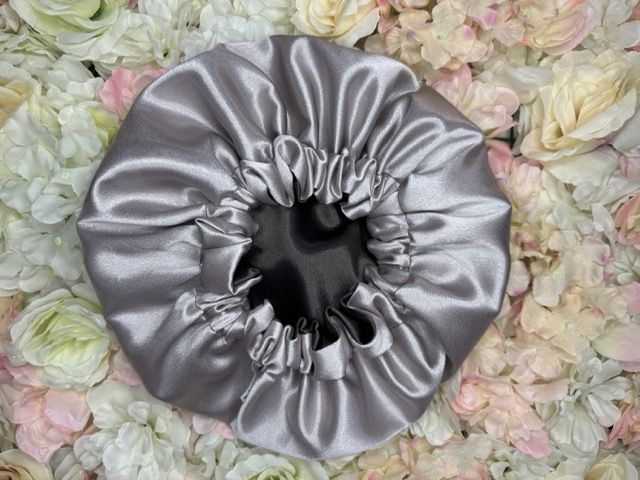 Bonnet en satin américain réversible Marron Beige | Protection cheveux nuit | Anti-frisottis | Tailles S, M, L | Double face fait main