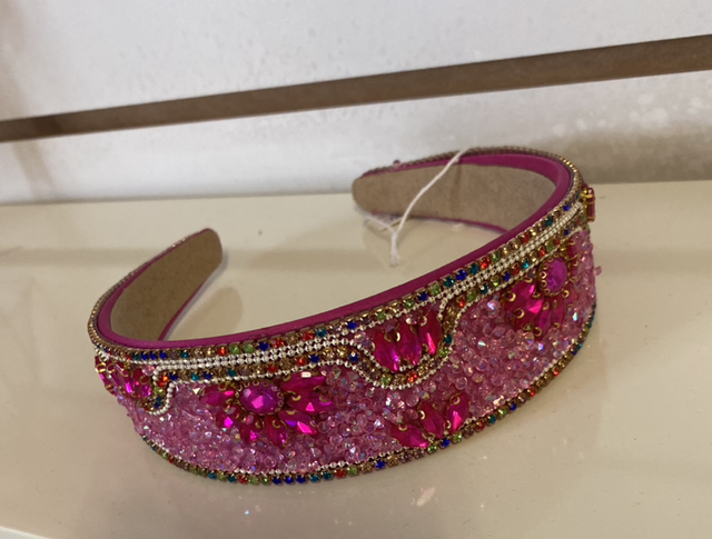 💕Fushia  pink beaded hairband 