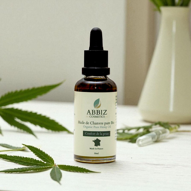 Huile de Chanvre Pure – L&#039;Apaisante Anti-Inflammatoire Peaux Sensibles &amp; Réactives