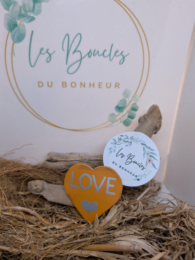 Broche personnalisée Love br061