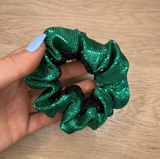 Kaksivärinen hiusdonitsi