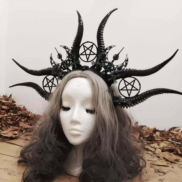 Leviathan crown