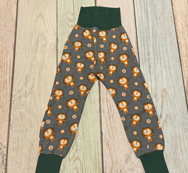 Checkerhose, Größe 98, Löwe
