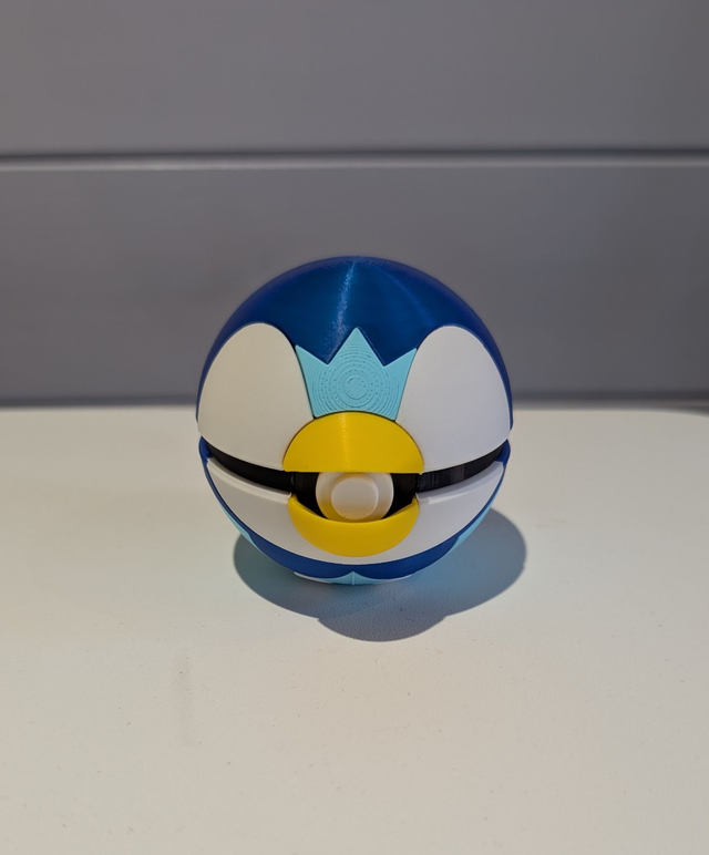 Piplup Pokeball