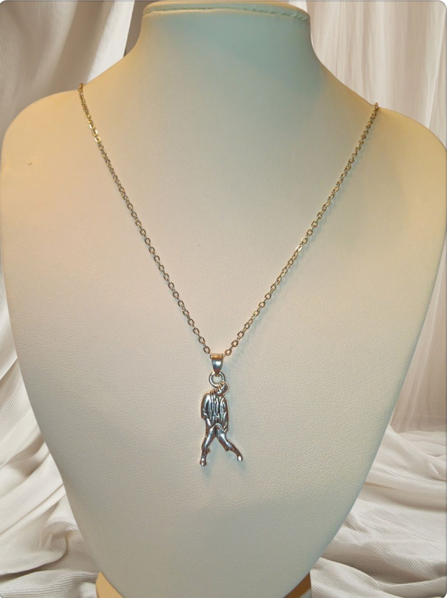 Colliers et Pendentifs au choix en Acier Inoxydable