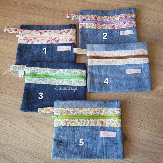 Pochette à soufflet- petites fleurs 