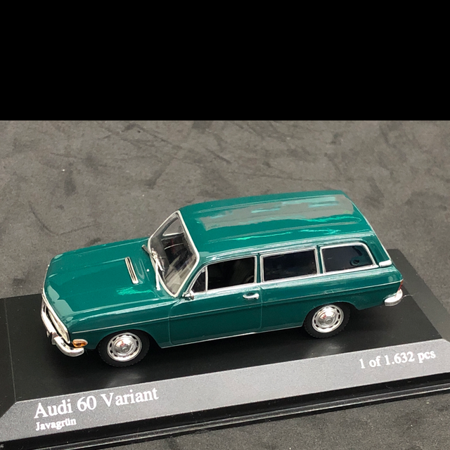 Audi 60 Variant Minichamps 1:43