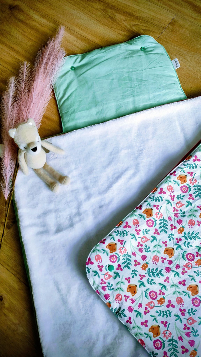 Coffret Le Noma’Duo – Matelas à langer Nomade et sa serviette de rechange