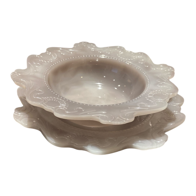 Coupe décorative en résine blanche nacrée – Esprit vintage romantique