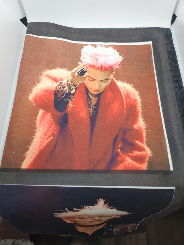 Cushion cover Choi seung hyun/T.O.P .