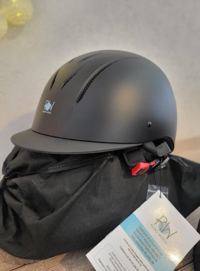 Casque Riding World ajustable – Noir mat – Neuf déstockage