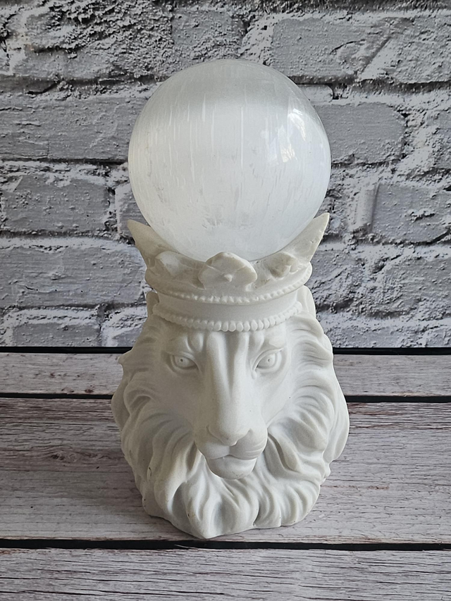 Sphère en Sélénite – 261 g – Ø 6 cm