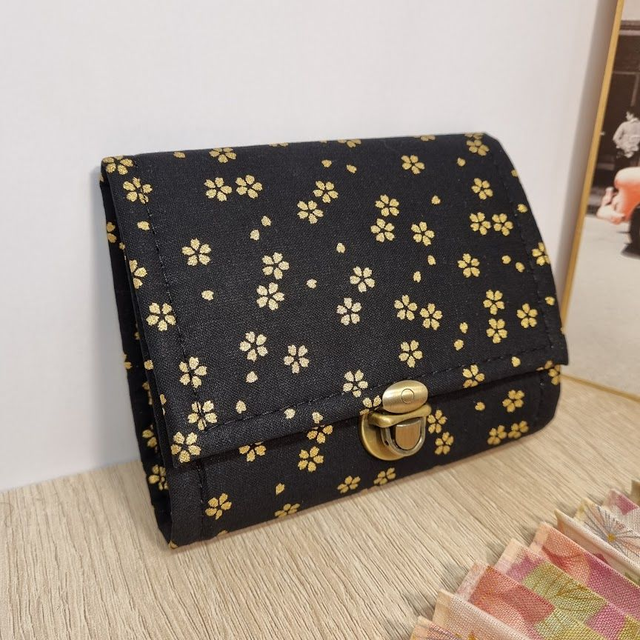 Portefeuille court à fermoir "Sakura" noir doré