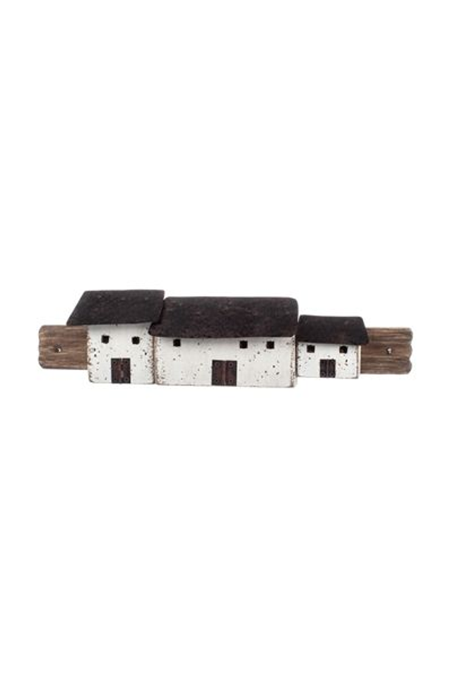 Rustic Croft Houses Wall Decoration – 37.7cm Coastal Wall Art